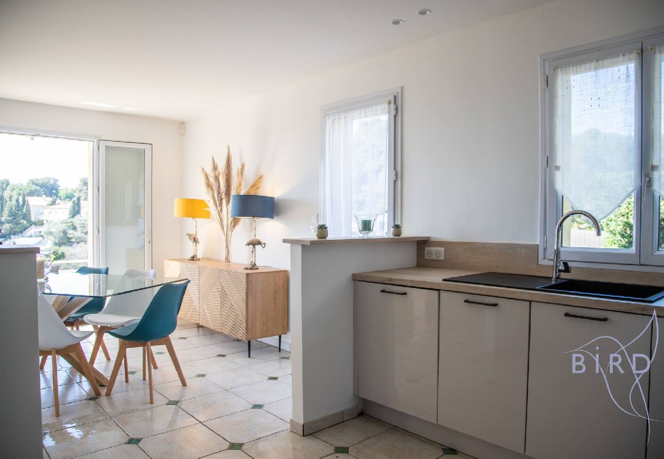 Villa à Le Cannet - Jolie villa avec Piscine et vue mer hauteurs de 
