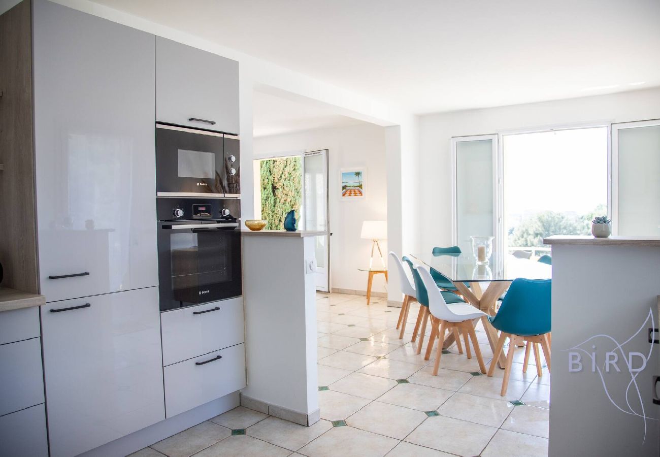 Villa à Le Cannet - Jolie villa avec Piscine et vue mer hauteurs de 