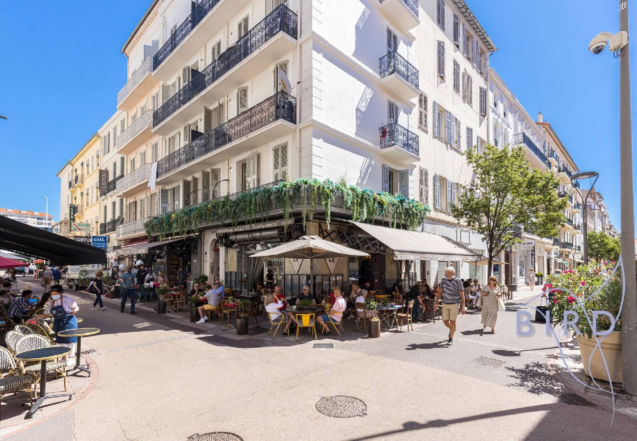 Appartement à Cannes - 24 AOUT