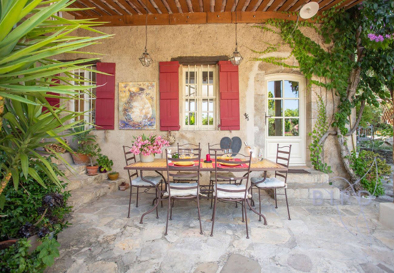 Villa à Fayence - Somptueux mas provencal au pied du village de Fayence