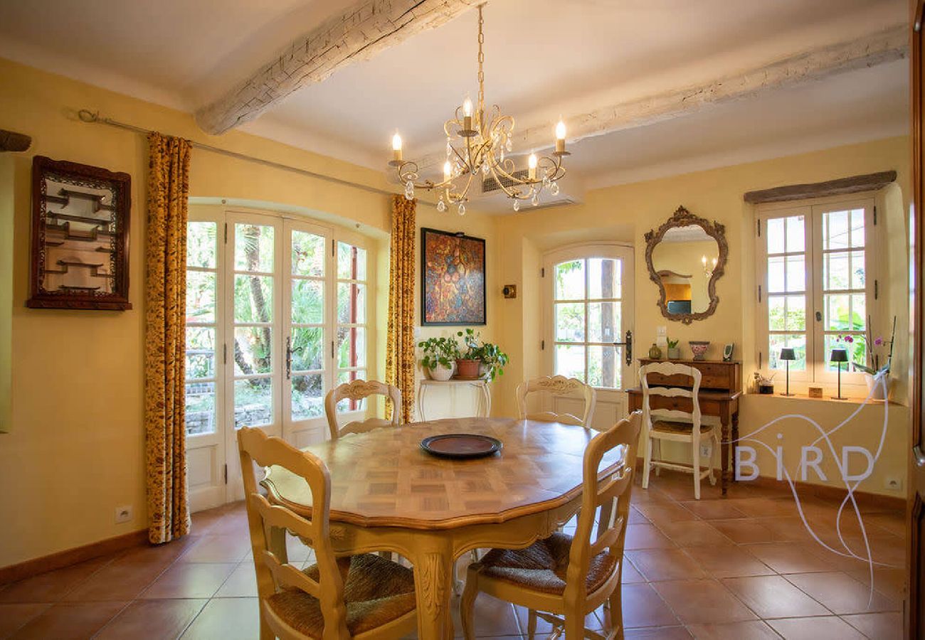 Villa à Fayence - Somptueux mas provencal au pied du village de Fayence