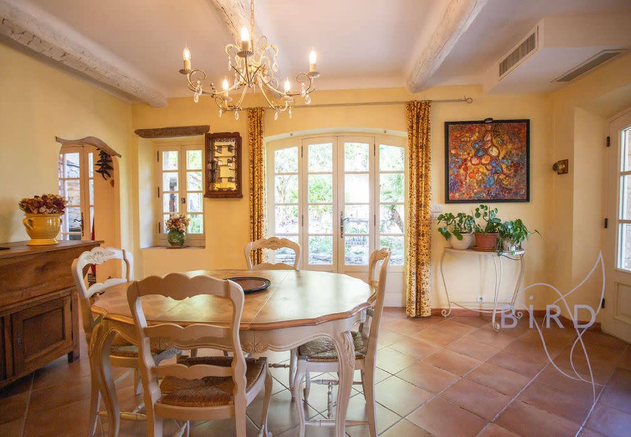 Villa à Fayence - Somptueux mas provencal au pied du village de Fayence