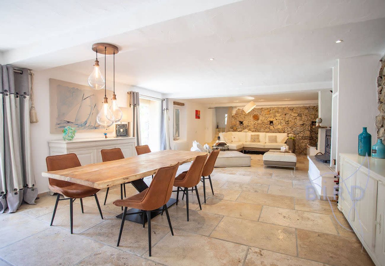Villa à Montauroux - Magnifique Mas provençale au cœur du pays de  Fayence