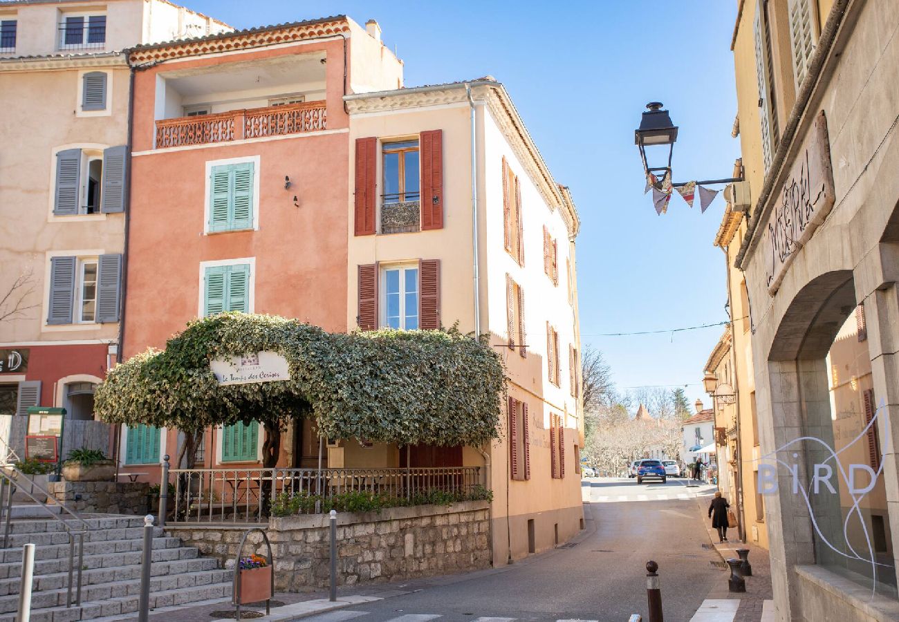 Appartement à Fayence - Cosy 3 pièces au coeur du village de Fayence 