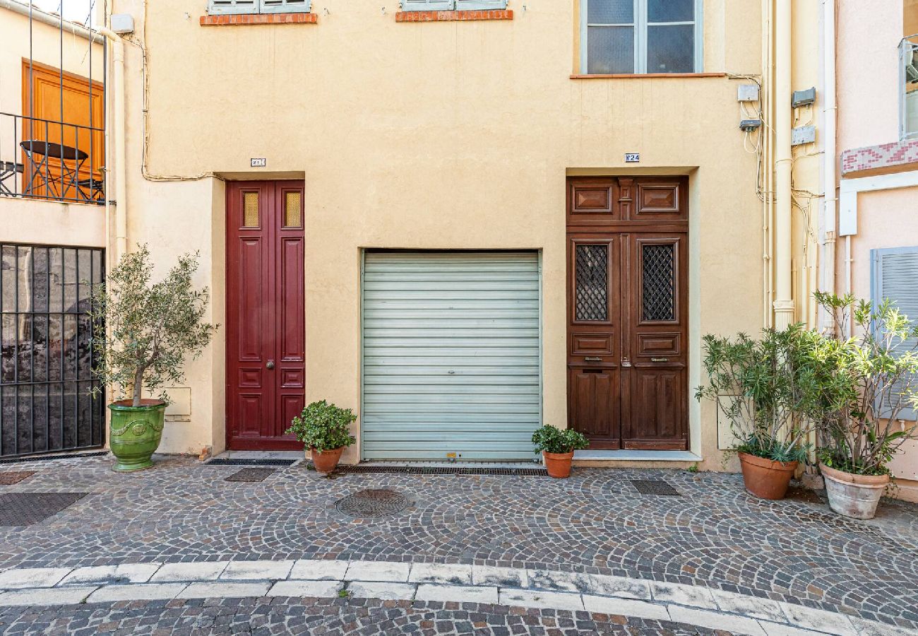 Appartement à Cannes - Atypique 2 pièces coeur du Suquet à Cannes 