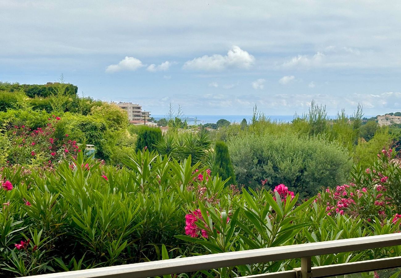Appartement à Le Cannet - Évasion au Cannet 3p vue mer 