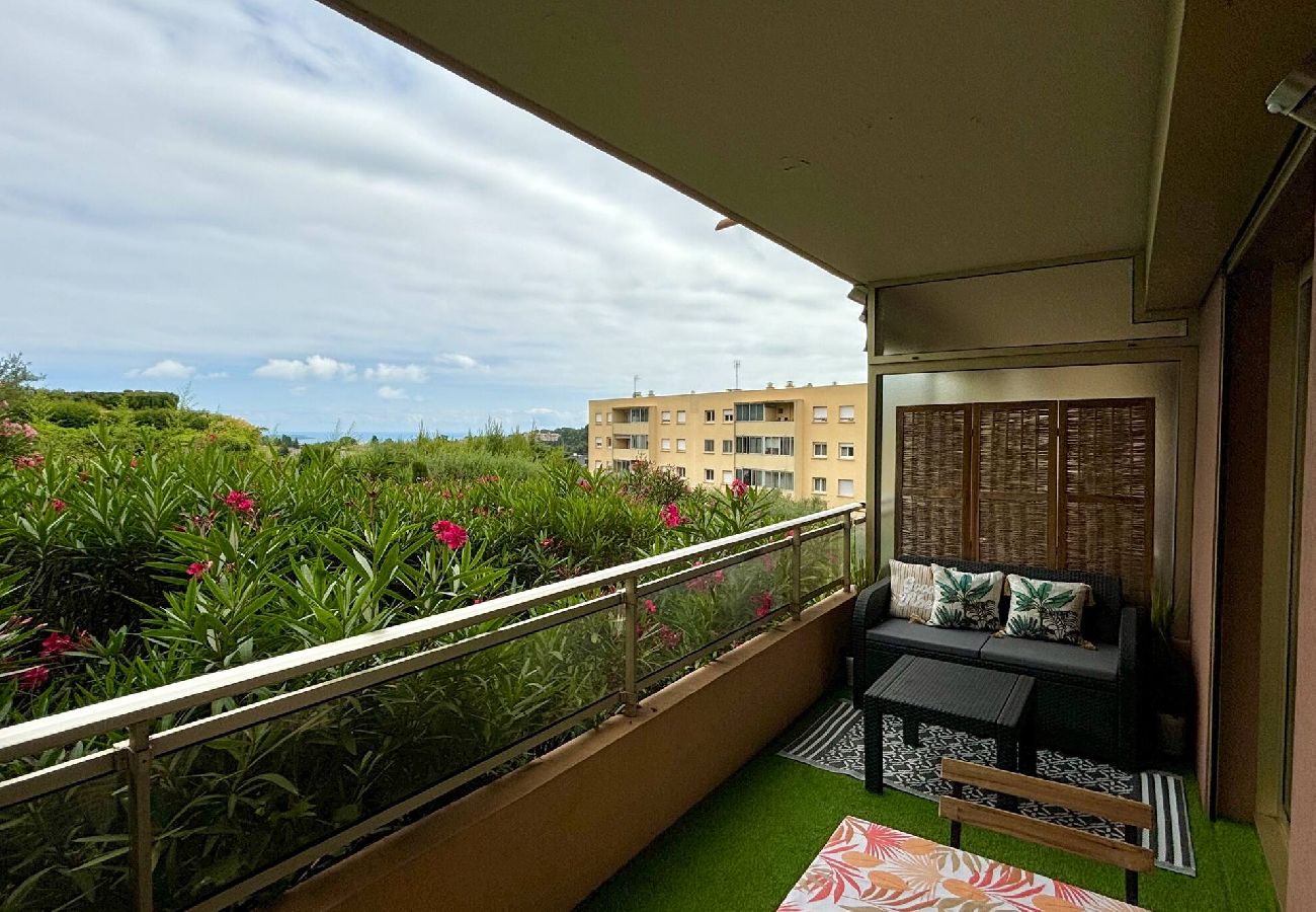 Appartement à Le Cannet - Évasion au Cannet 3p vue mer 