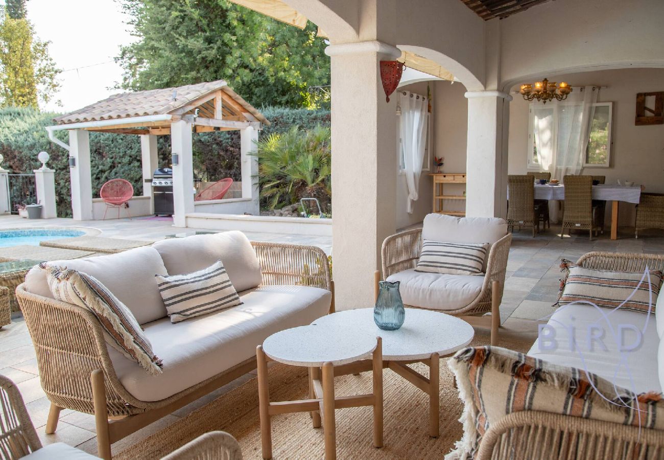 Villa à Tourrettes - Charmante maison provençale Fayence