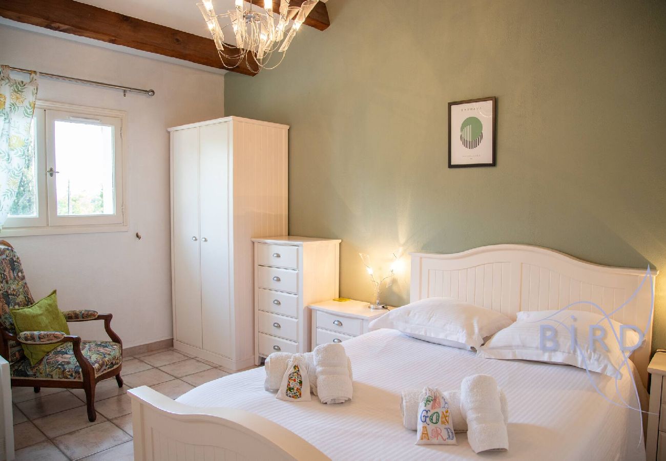 Villa à Tourrettes - Charmante maison provençale Fayence