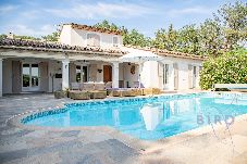 Villa à Tourrettes - TOURRETTES COURBON
