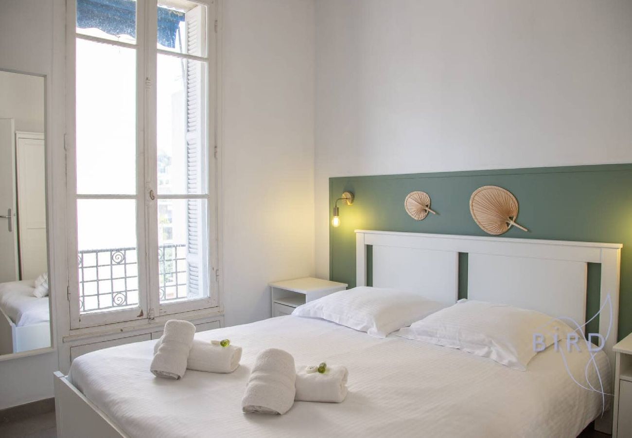 Appartement à Le Cannet - Cosy 2 P sur Sadi Carnot entièrement climatisé 