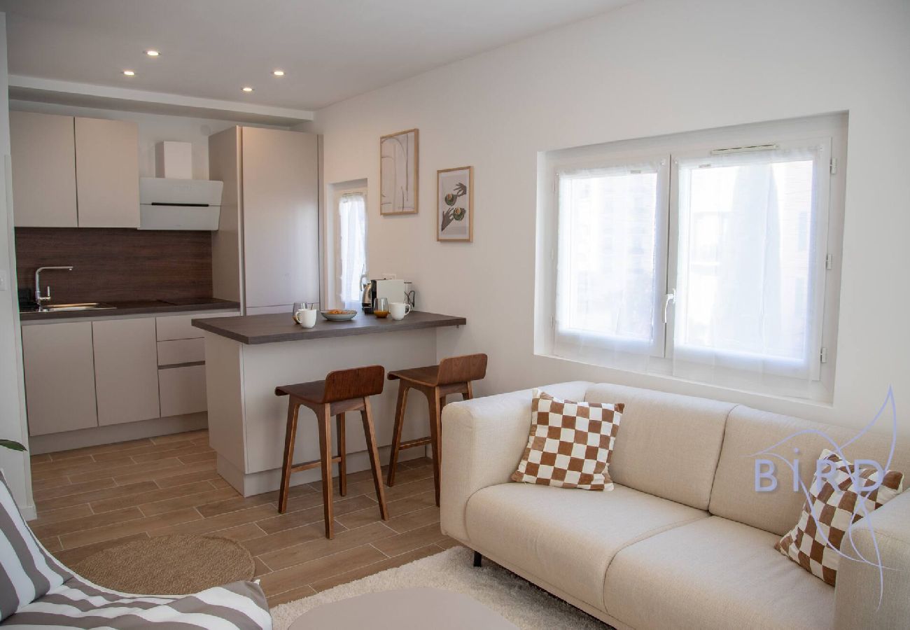 Appartement à Cannes - Un havre de paix en centre-ville à 10 minutes du 