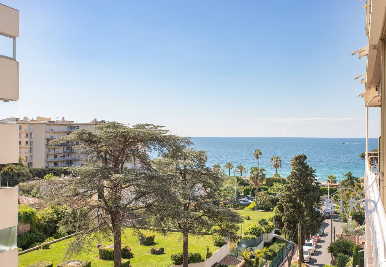 Appartement à Cannes - Cosy appartement rénové avec vue mer 
