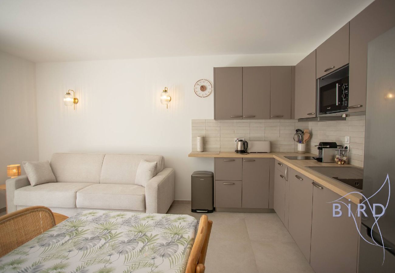 Appartement à Cannes - Cosy appartement rénové avec vue mer 