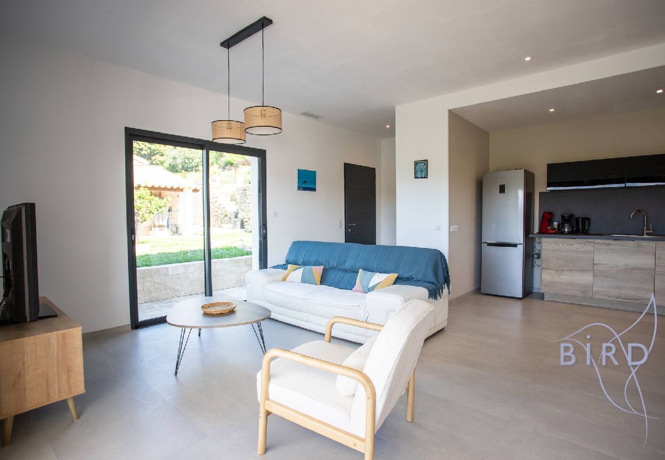 Villa à Bagnols-en-Forêt - Superbe villa néo-provençale piscine climatisée 
