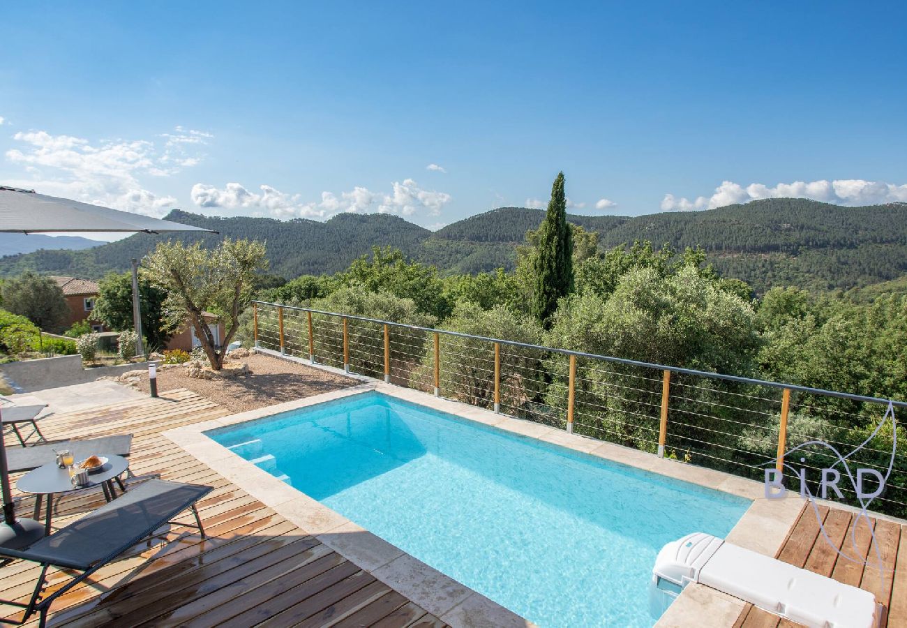 Villa à Bagnols-en-Forêt - Superbe villa néo-provençale piscine climatisée 