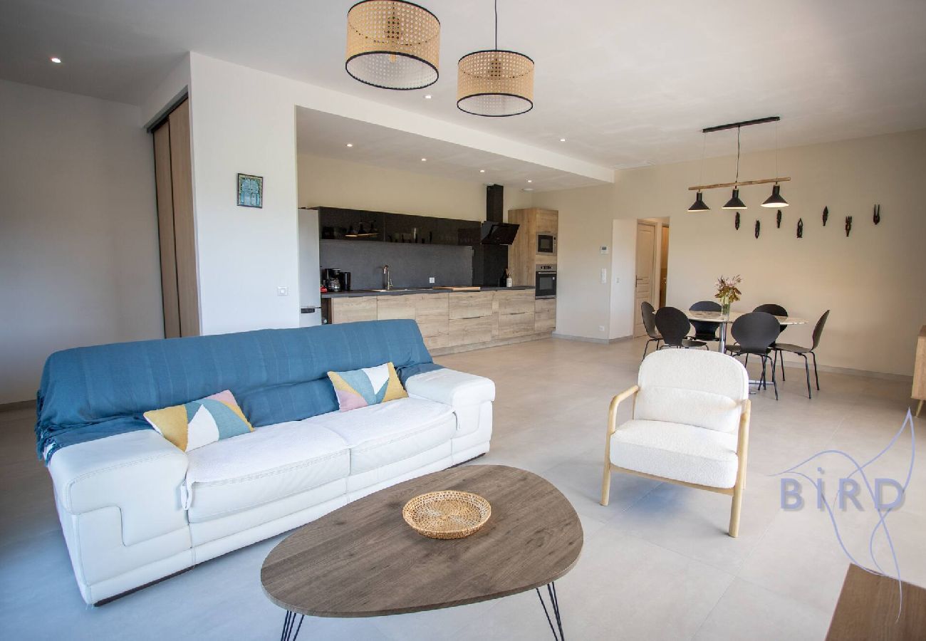Villa à Bagnols-en-Forêt - Superbe villa néo-provençale piscine climatisée 