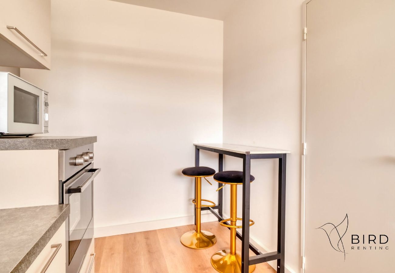 Appartement à Villeneuve-Loubet - Une escapade de rêve en bord de mer 