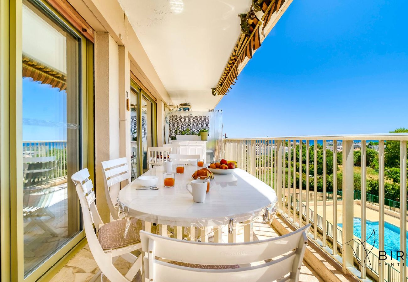 Appartement à Antibes - Les rives d'Azur T2 clim piscine parking 