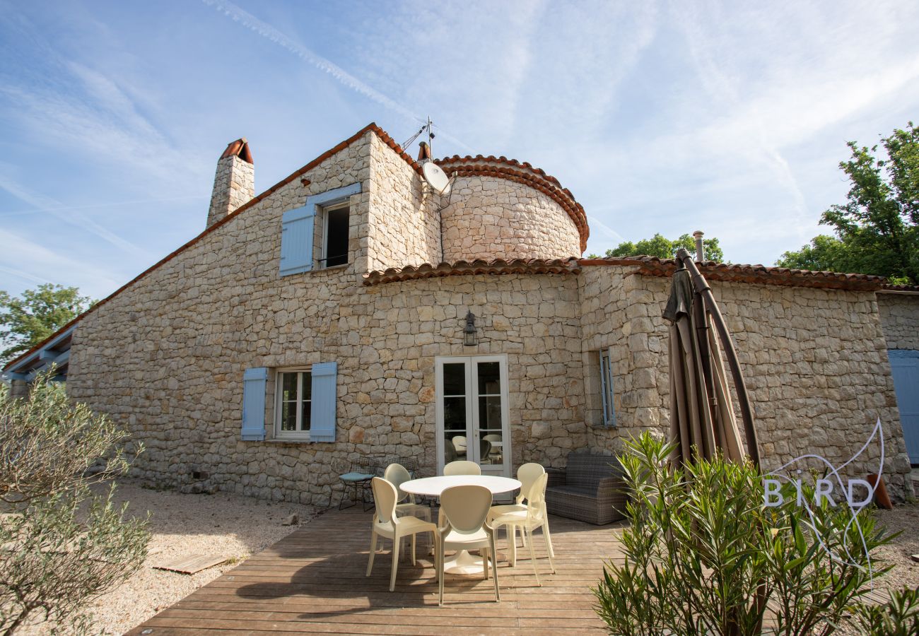 Villa à Callian - Superbe villa en pierre au cœur du Pays de Fayence 