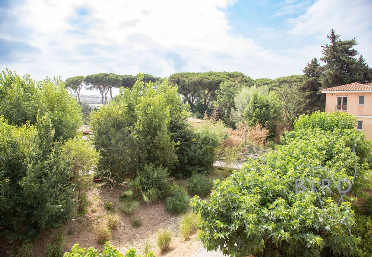 Appartement à Mandelieu-la-Napoule - Magnifique 3 pièces avec terrasse proche mer