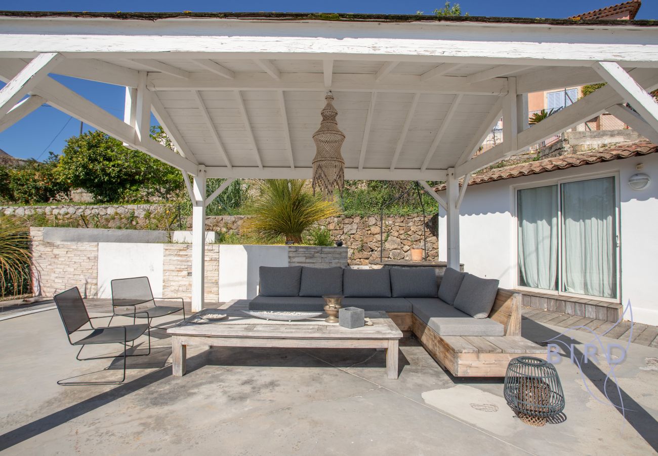 Villa à Vallauris - Villa Vue Mer Piscine Chauffée Élégance Calme 