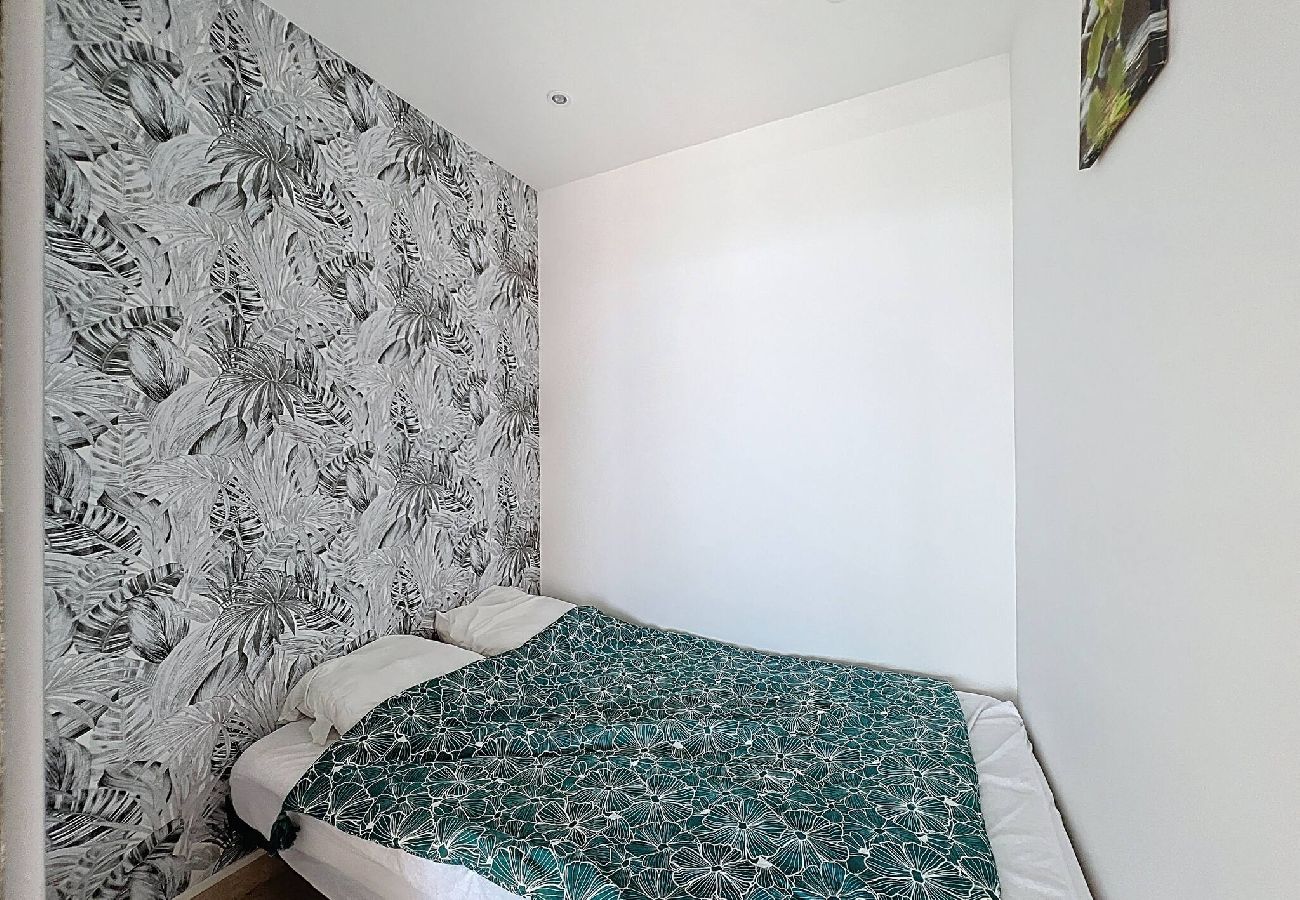 Appartement à Villeneuve-Loubet - Charmant 2p dans la célèbre Marina Baie Des Anges 