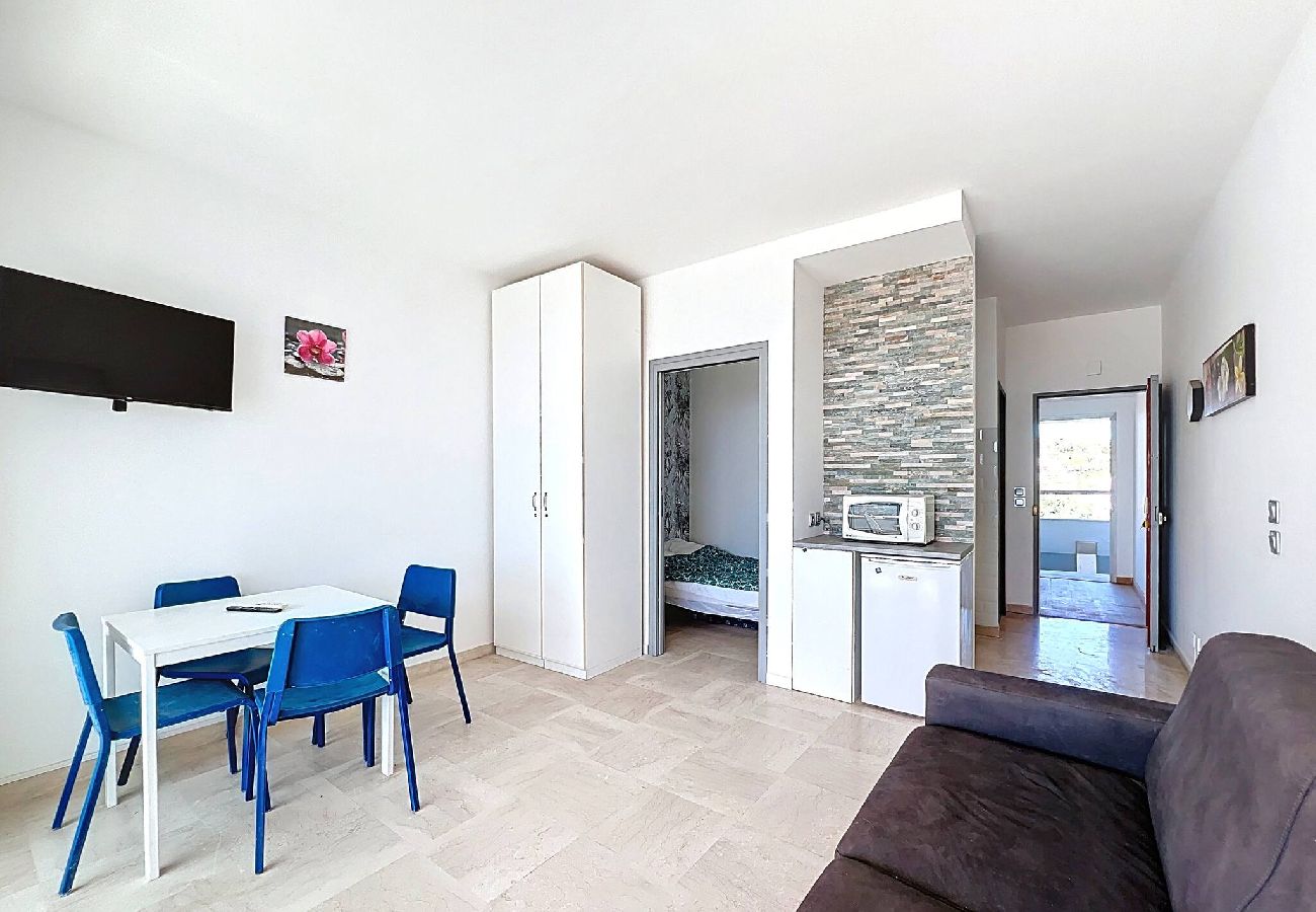 Appartement à Villeneuve-Loubet - Charmant 2p dans la célèbre Marina Baie Des Anges 