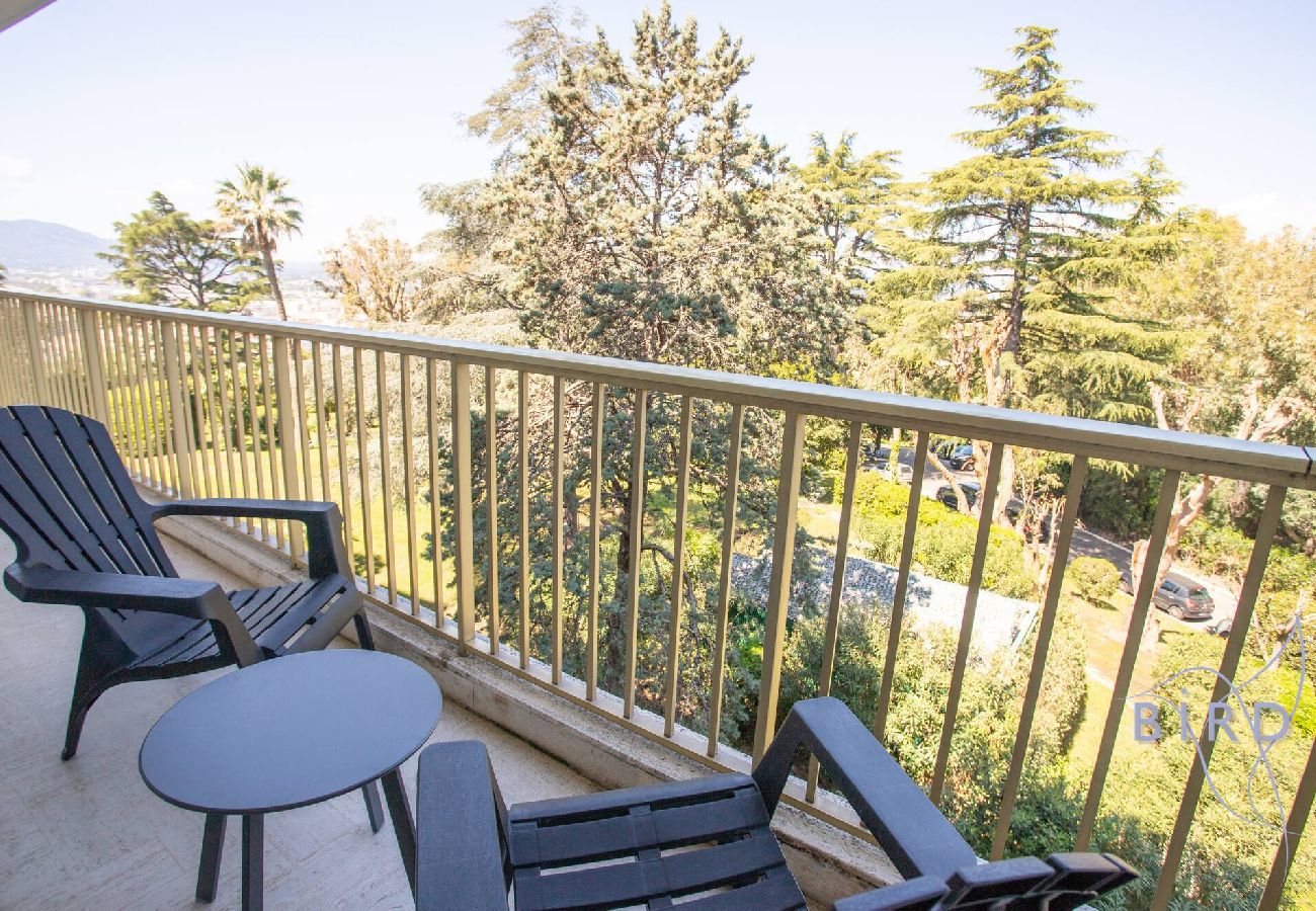 Appartement à Cannes - Bel appartement à Cannes Vue Mer et Piscine 