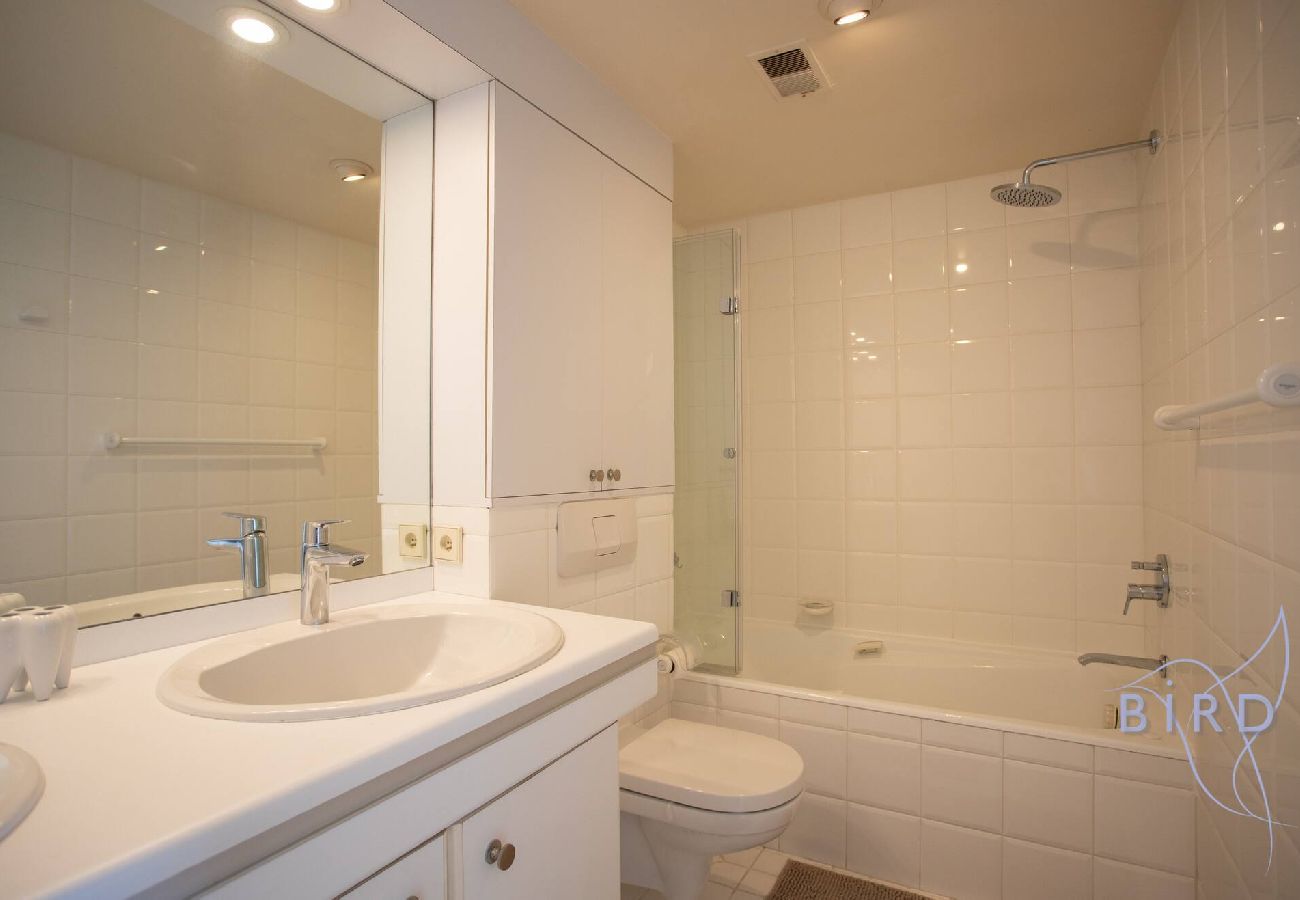 Appartement à Cannes - Bel appartement à Cannes Vue Mer et Piscine 