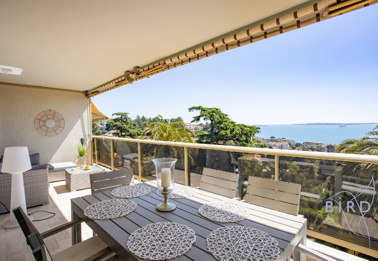 Appartement à Cannes - Bel appartement à Cannes Vue Mer et Piscine 
