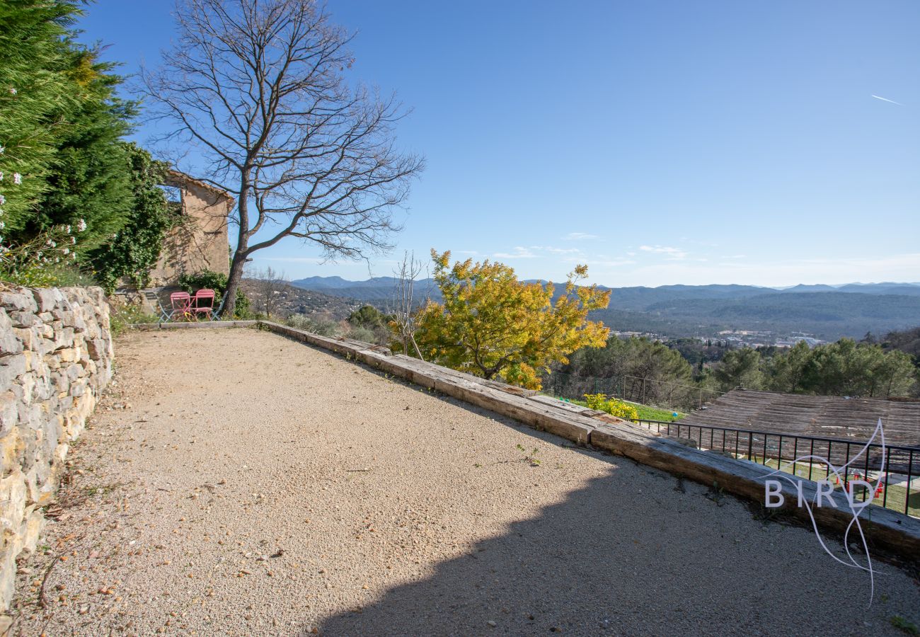 Villa à Montauroux - Moderne et sublime villa provençale AC piscine et vue