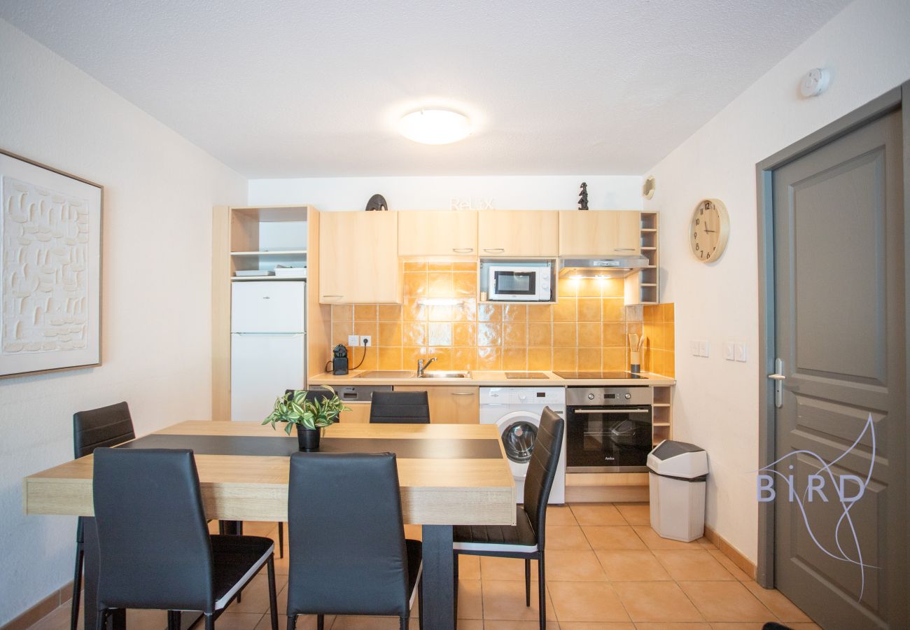 Appartement à Tourrettes - Charmante maison jumelé avec piscine commune