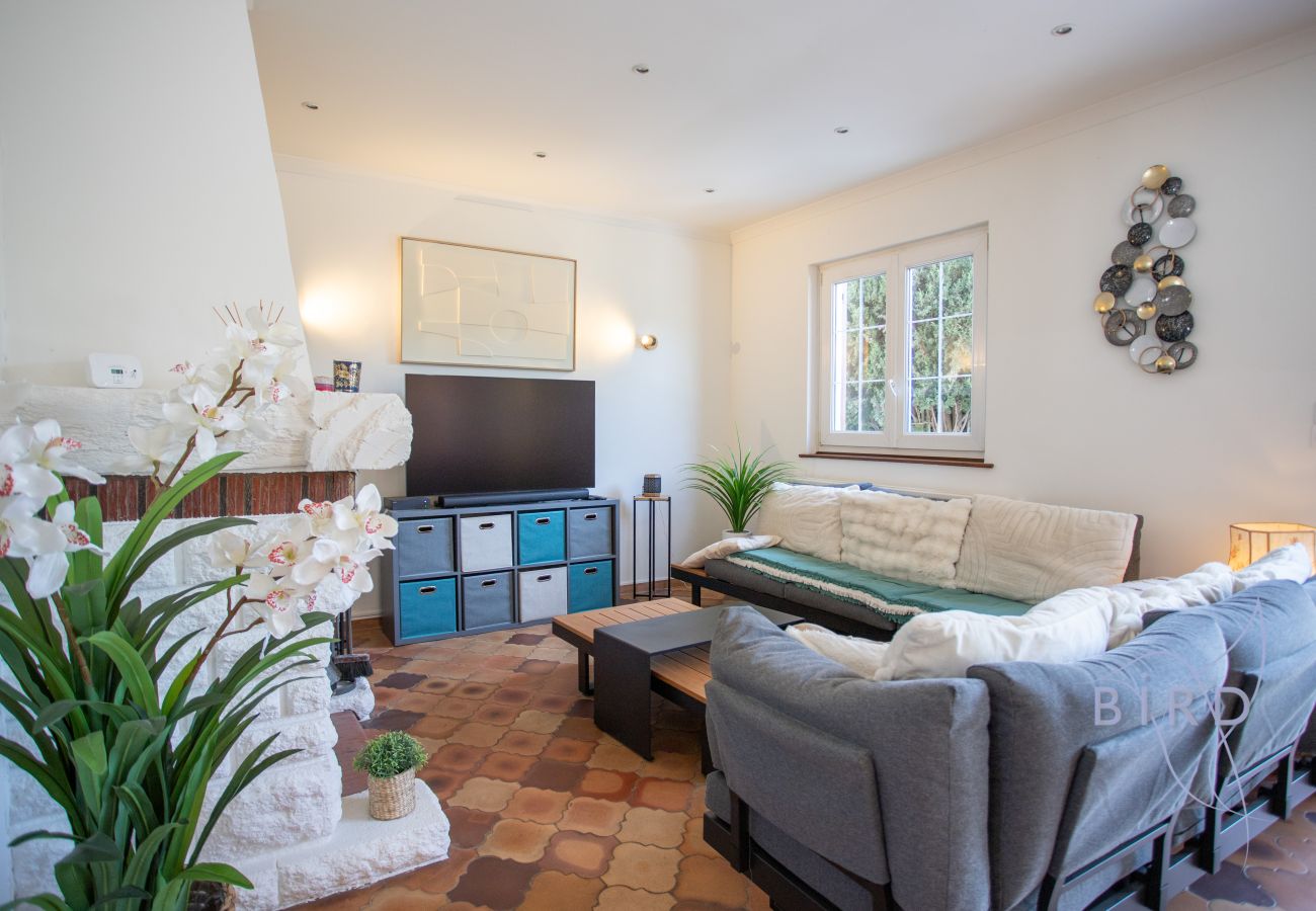 Maison à Mougins - Charmante maison familiale avec piscine 