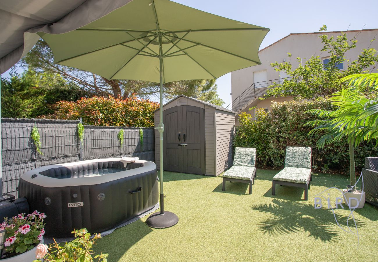 Maison mitoyenne à Callian - Charmante maison mitoyenne avec terrasse, jacuzzi privatif et jardin