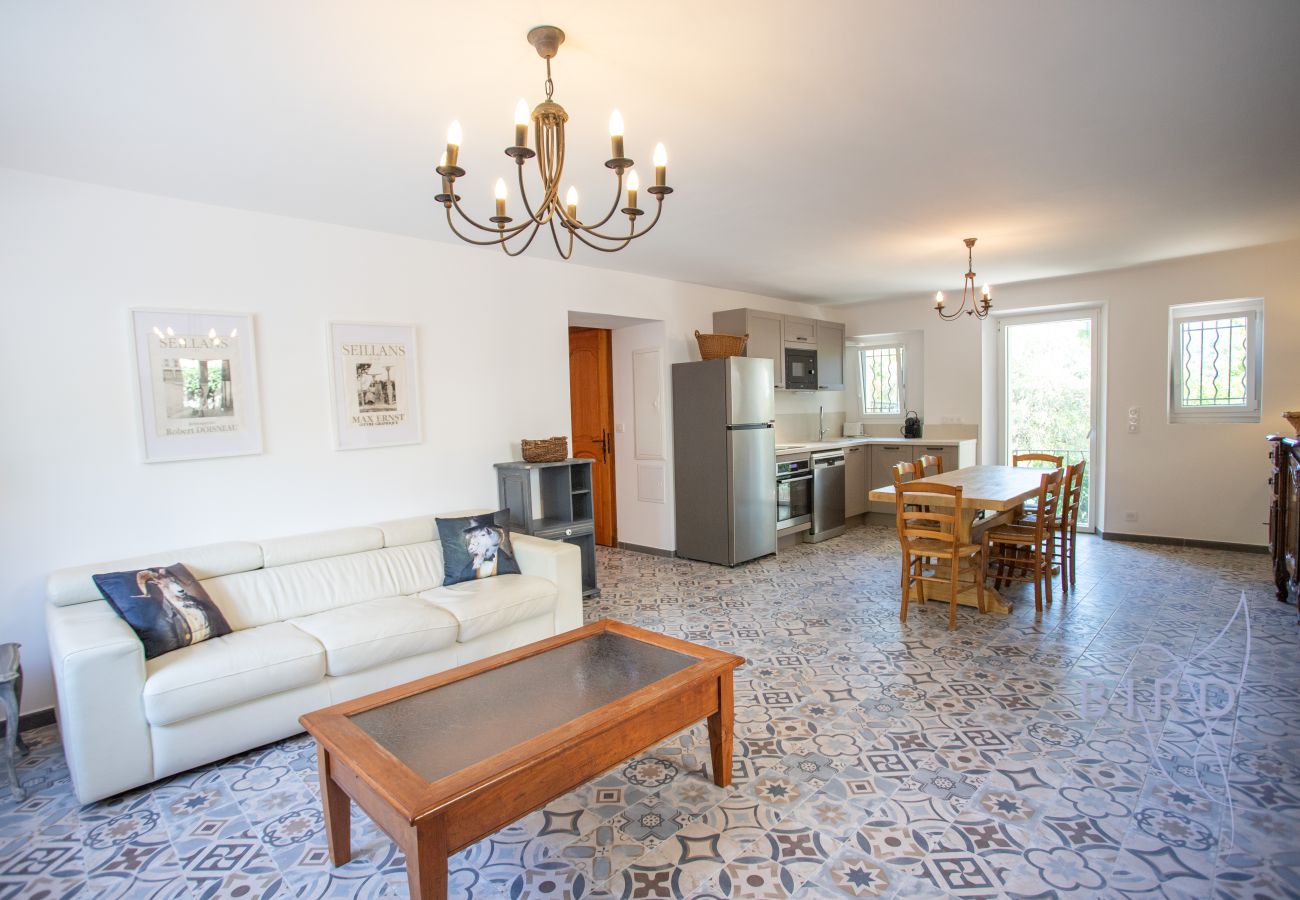 Villa à Seillans - Charmante maison provençale rénovée avec piscine