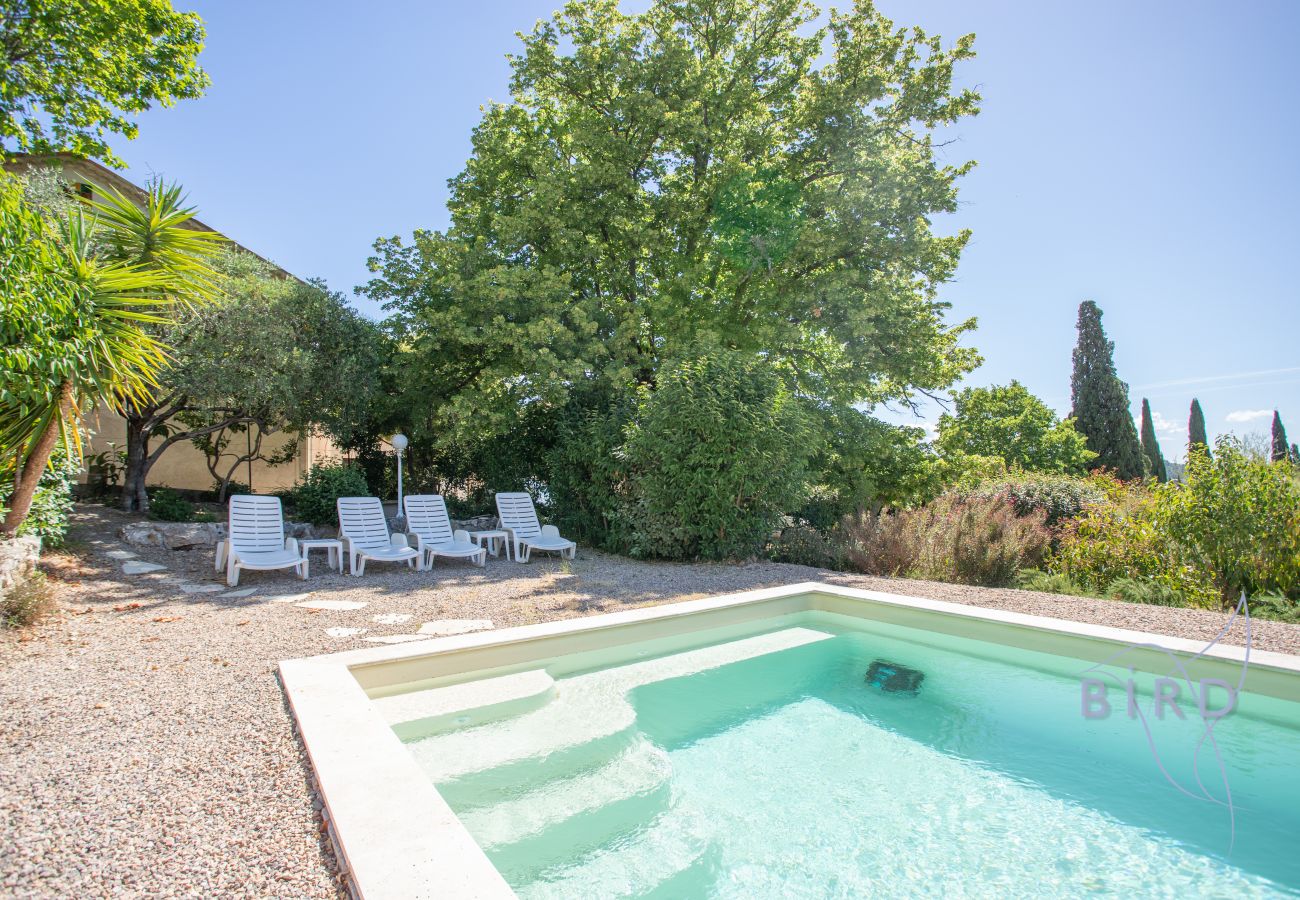 Villa à Seillans - Charmante maison provençale rénovée avec piscine